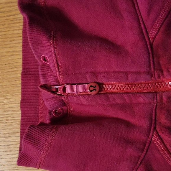 Lululemon Zippered Jacket Size 4 - Picture 2 of 8